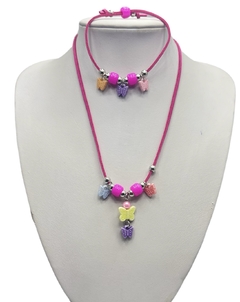 Conjunto de Gamuza con Mariposas en internet