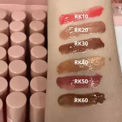 GLOSS LABIAL RADIANT KISS RUBY ROSE - comprar online