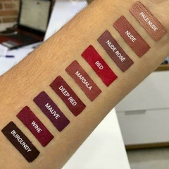 LAPIS LABIAL ULTRA EASY RUBY KISSES - comprar online