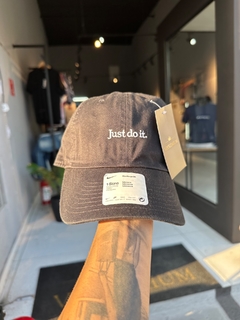 BONE NIKE ONE SIZE na internet