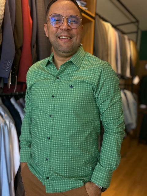 CAMISA SOCIAL ESTAMPADA VERDE CLARO - DOM LEANDRO