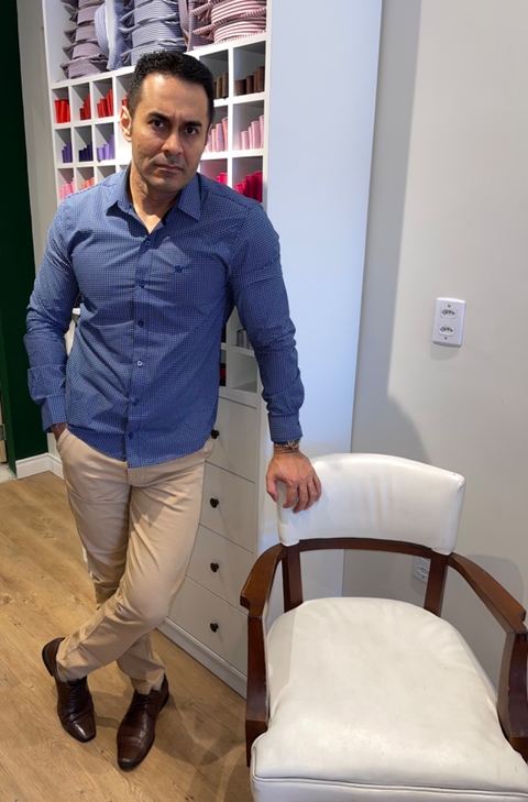 CAMISA SOCIAL ESTAMPADA AZUL BOLINHA - DOM LEANDRO