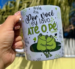 Eu lavo até o pé