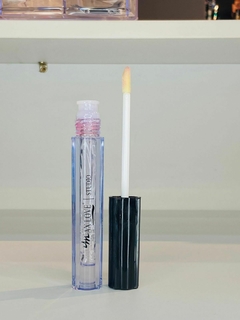 Gloss Lip Volumoso - Max Love - Shakiti Cosméticos