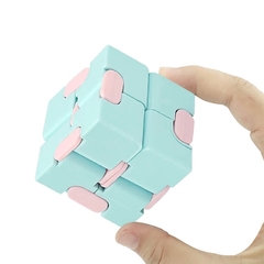 Infinity Cube – Cubo Infinito Colorido Fidget Anti Stress