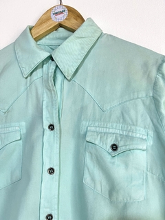 Camisa Le Utthe en internet