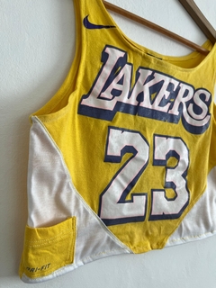 Remera Nike Lakers en internet