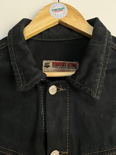 Campera Robert Lewis en internet