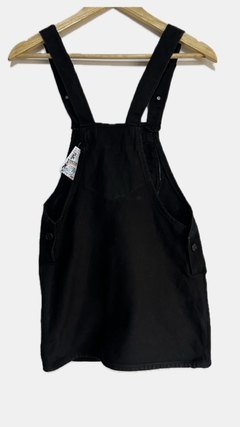 Jardinero Black - comprar online