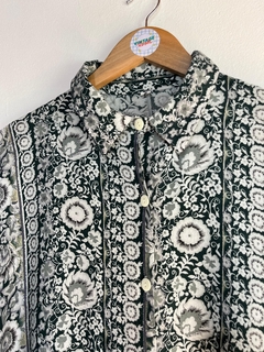 Camisa Floreada en internet