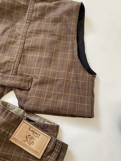 Chaleco Brown - comprar online
