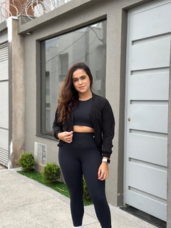 Corta vento preto - comprar online