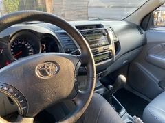 Toyota Hilux SRV CUERO 2011 (EP) en internet