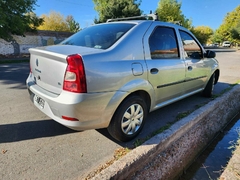 RENAULT LOGAN 1.6 2013 - Auto Si
