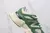 New Balance 9060 'Nori' na internet