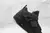 Nike Air Jordan 4 Retro x Kaws 'Black' na internet