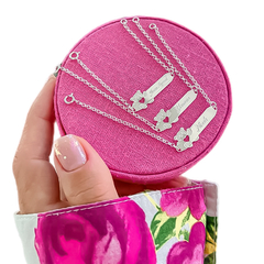 Pulseira infantil plaquinha urso