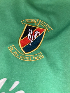 Camiseta Glentoran de Irlanda - 2001/2002- Titular en internet