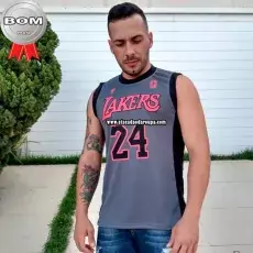 Regata Masculina na internet