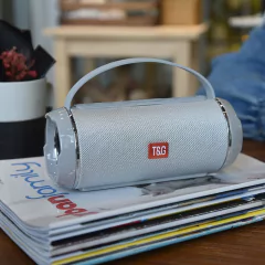 Wireless Bluetooth speaker outdoor hands-free call portable stereo cloth portable Bluetooth speaker on internet