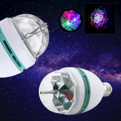 Lâmpada de LED Colorida com Rotação Automática