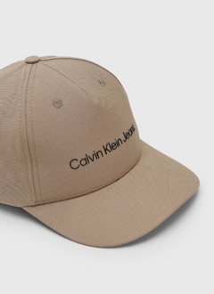 Calvin Klein - comprar online