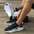 Tenis Adidas - Off White Branco e Preto na internet