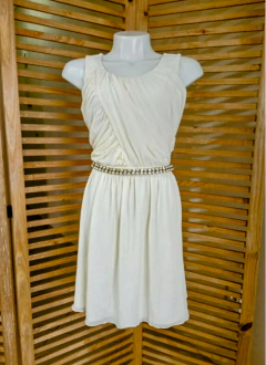 Vestido creme com pérolas e strass tamanho P - IMPORTADO - comprar online