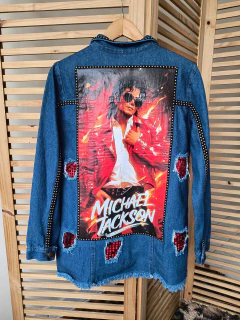 Máxi Jaqueta jeans escuro destroyed customizada Michel Jackson tamanho G