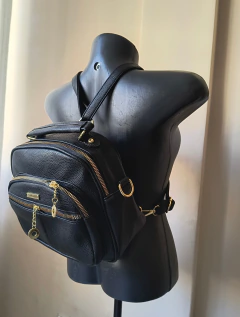Bolsa de mão/ombro/transversal/mochila Paolla