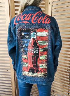Jaqueta jeans customizada Coca Cola tamanho G