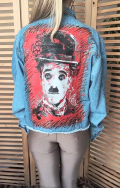 Jaqueta jeans customizada Charlie Chaplin tamanhoG - comprar online