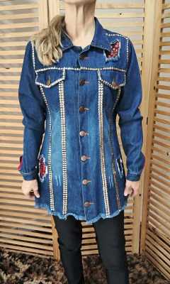Imagem do Máxi Jaqueta jeans escuro destroyed customizada Águia Americana tamanho P