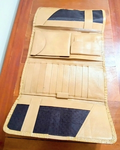 Carteira couro legítimo grande cor caramelo na internet