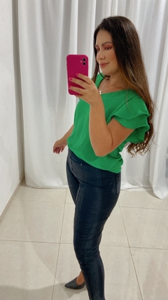 Blusa crepe duna - detalhes manga