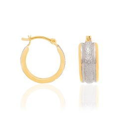Brinco folheado a ouro formato argola com aplicação de rhodium - comprar online