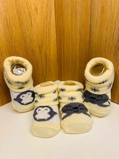 KIT MEIA C/2 PARES RN UNISSEX AMARELO PINGUIM/FOCA - comprar online
