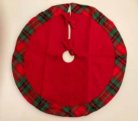 Saia De Árvore De Natal Vermelha Com Borda Xadrez 60cm