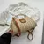 BOLSA DE OMBRO DE PALHA CESTA BOHO COM ALÇA SUPERIOR TECIDA À MÃO/ COD.B136 na internet