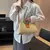 BOLSA DE OMBRO DE PALHA CESTA BOHO COM ALÇA SUPERIOR TECIDA À MÃO/ COD.B136