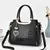 BOLSA ELEGANTE PINGENTE CORAÇÃO ABA TRANÇADA YNMY/ COD.B141 na internet