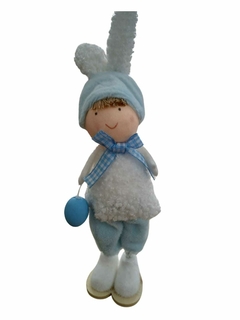 Boneco de enfeite de Páscoa menino azul (tecido) 22 x 5 cm - comprar online