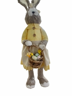 Coelho de decoração para Páscoa Femeá em Pé Amarela Sisal 24 x 91 cm - comprar online