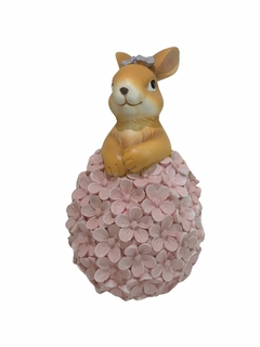 Decoração Ovo com Coelho e Hortênsias Rosa Páscoa Resina 25,5 x 15 x 15 cm - loja online
