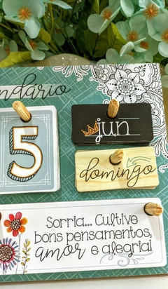 Calendário Permanente de Mesa Floral azul - loja online