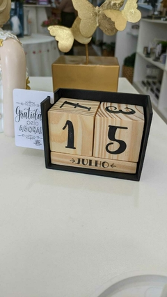 CALENDÁRIO PERMANENTE COM TAG QUE OS DIAS FELIZES...8X11X6 - loja online