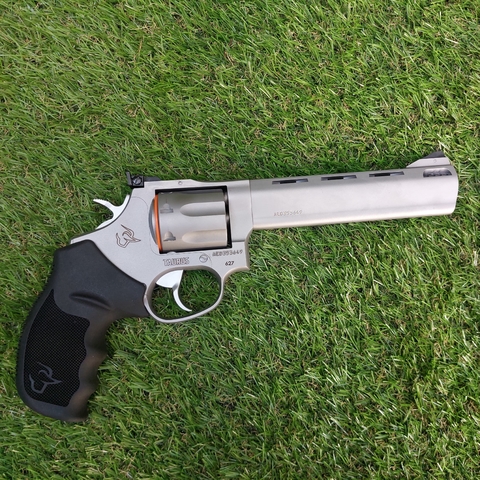 REVOLVER TAURUS MODELO 627 TRACKER INOX. MATE. CAL .357 MAGNUM