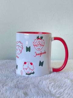 Caneca Natal do BTS - Jlittlehope