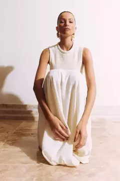 VESTIDO MIDI CHIFFON FLUIDO - comprar online