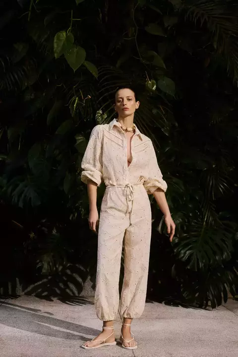 CONJ.CAMISA MANGA LONGA E CALÇA BORDADO